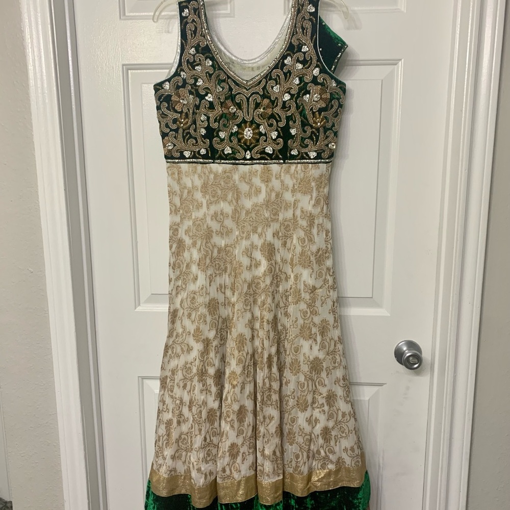 Gorgeous Lace/Velvet Anarkali -3pc